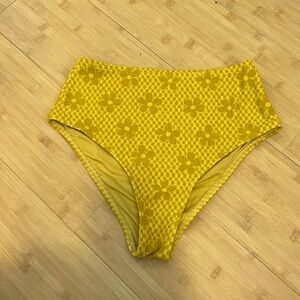 Salty blonde x Billabong high rise mustard bikini bottom